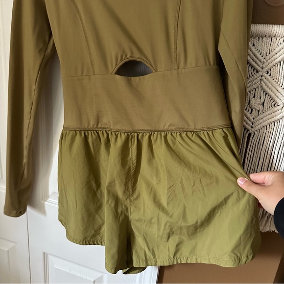 NWOT Free People Movement Longsleeve Runsie Romper / Size M - Picture 3 of 7